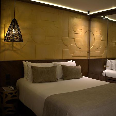 Golden Valley Hotel เมเดยิน ภายนอก รูปภาพ